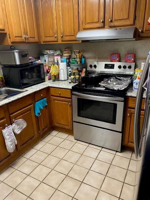 14291 polk st 4