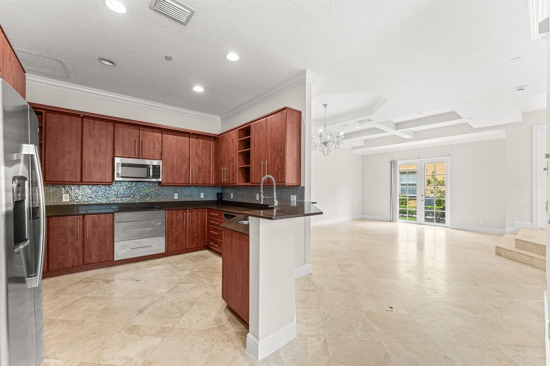 011-210Northeast69thCircle-BocaRaton-FL-