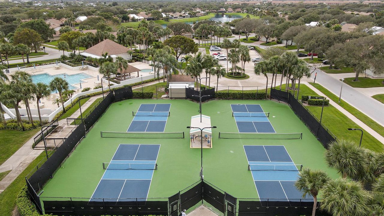 Community Pickleball