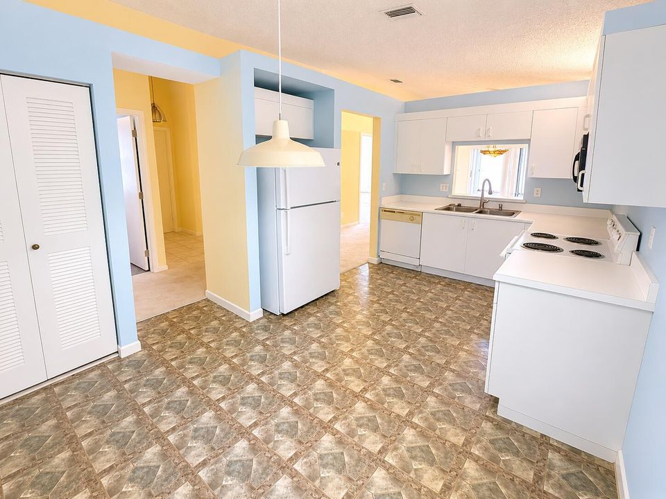4907 Concordia Lane