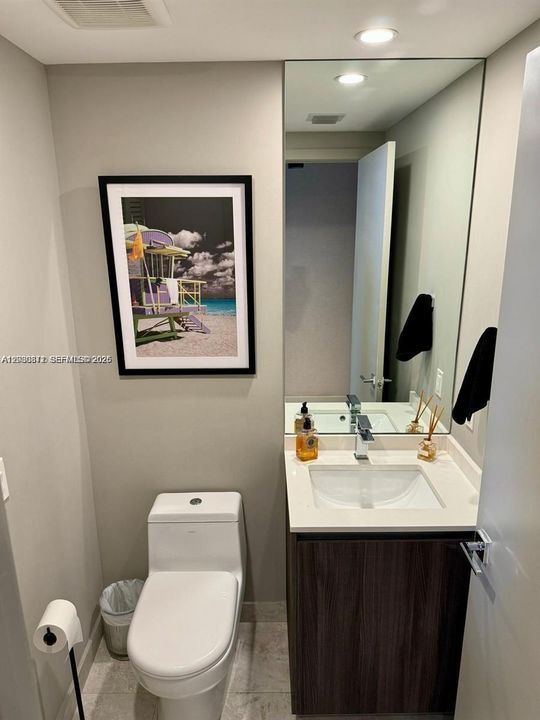 For Rent: $5,750 (2 beds, 2 baths, 1178 Square Feet)