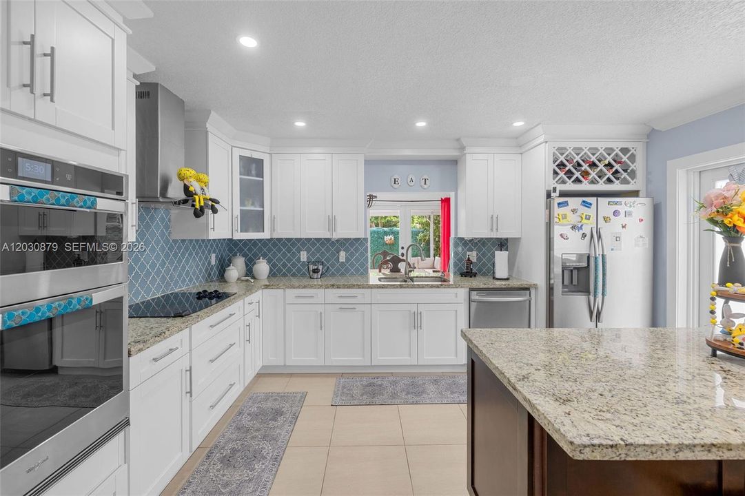 For Rent: $4,150 (4 beds, 2 baths, 1988 Square Feet)