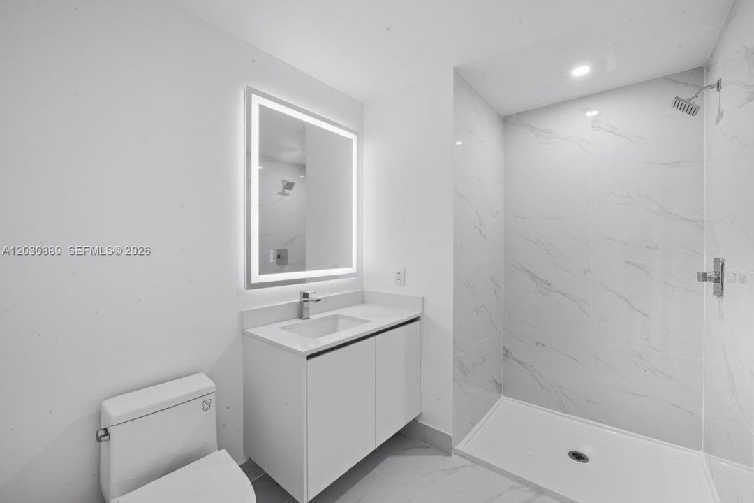 В аренду: $9,400 (2 спален, 3 ванн, 1792 Квадратных фут)