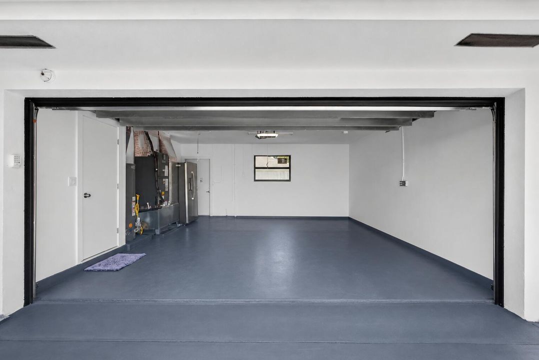 2 Car Garage