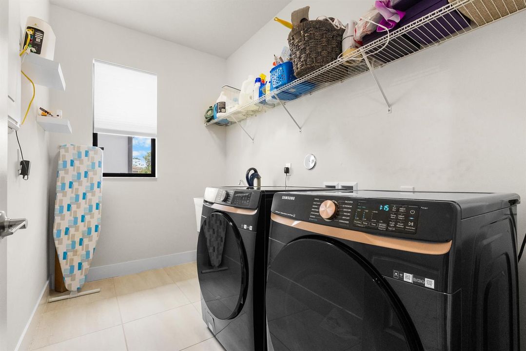 34 Laundry