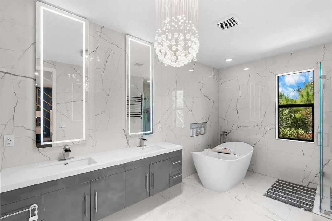25 Master Bathroom 1