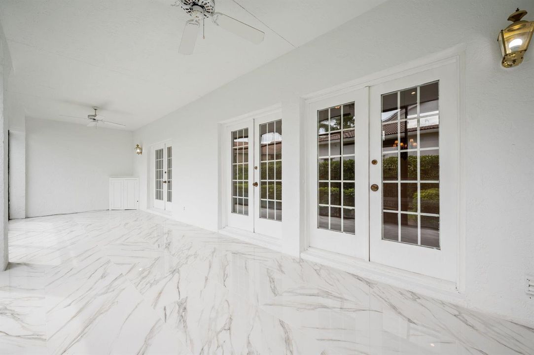 23-27-web-or-mls-6709-montego-bay-blvd