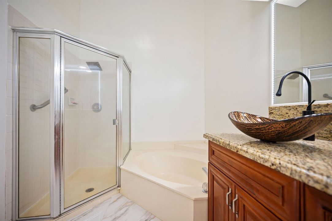 17-21-web-or-mls-6709-montego-bay-blvd