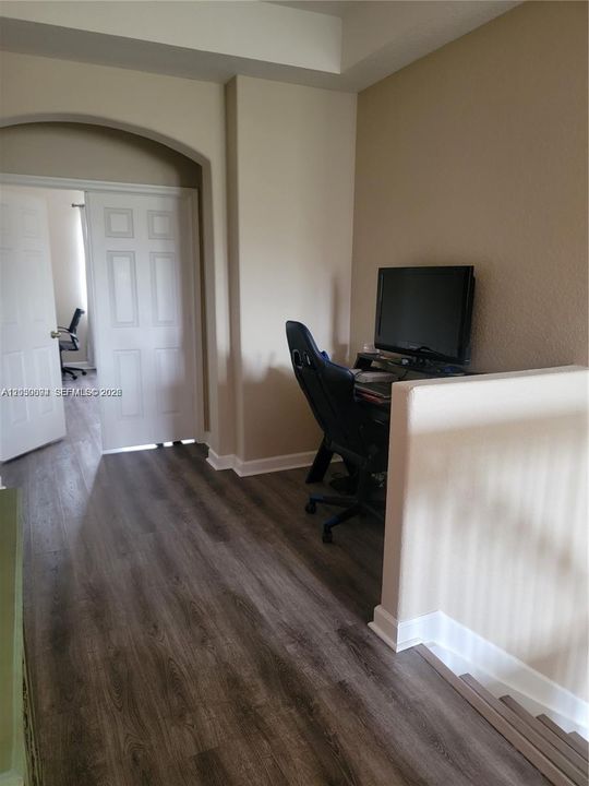 В аренду: $2,550 (3 спален, 3 ванн, 1704 Квадратных фут)