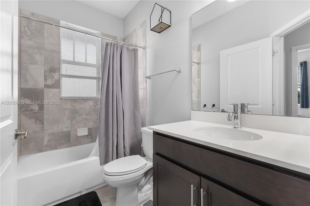 For Sale: $525,000 (3 beds, 2 baths, 1642 Square Feet)