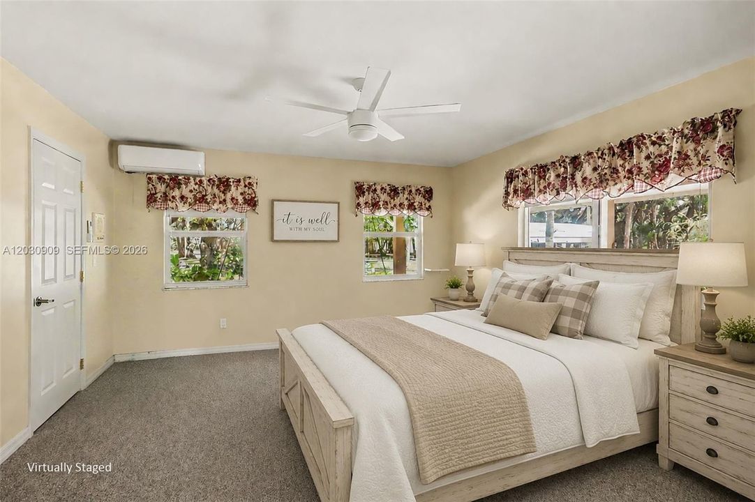 For Sale: $1,250,000 (3 beds, 2 baths, 0 Square Feet)