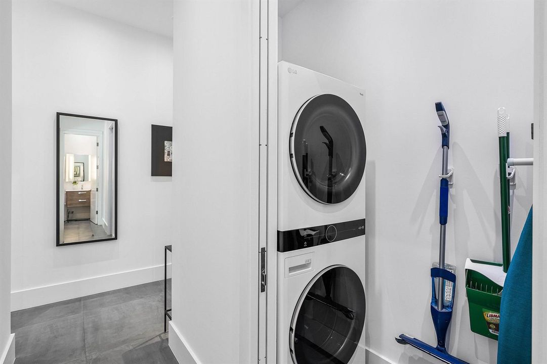 050-1275NorthSwintonAvenue-DelrayBeach-F