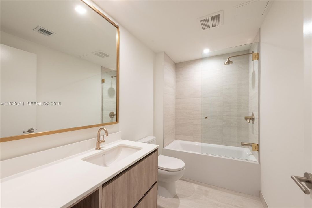 В аренду: $3,500 (0 спален, 1 ванн, 519 Квадратных фут)