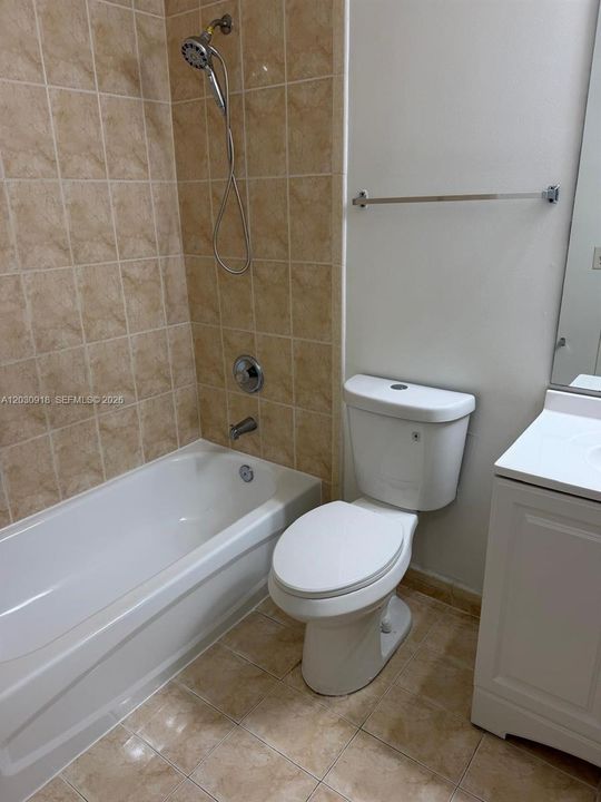 В аренду: $1,950 (2 спален, 2 ванн, 1048 Квадратных фут)