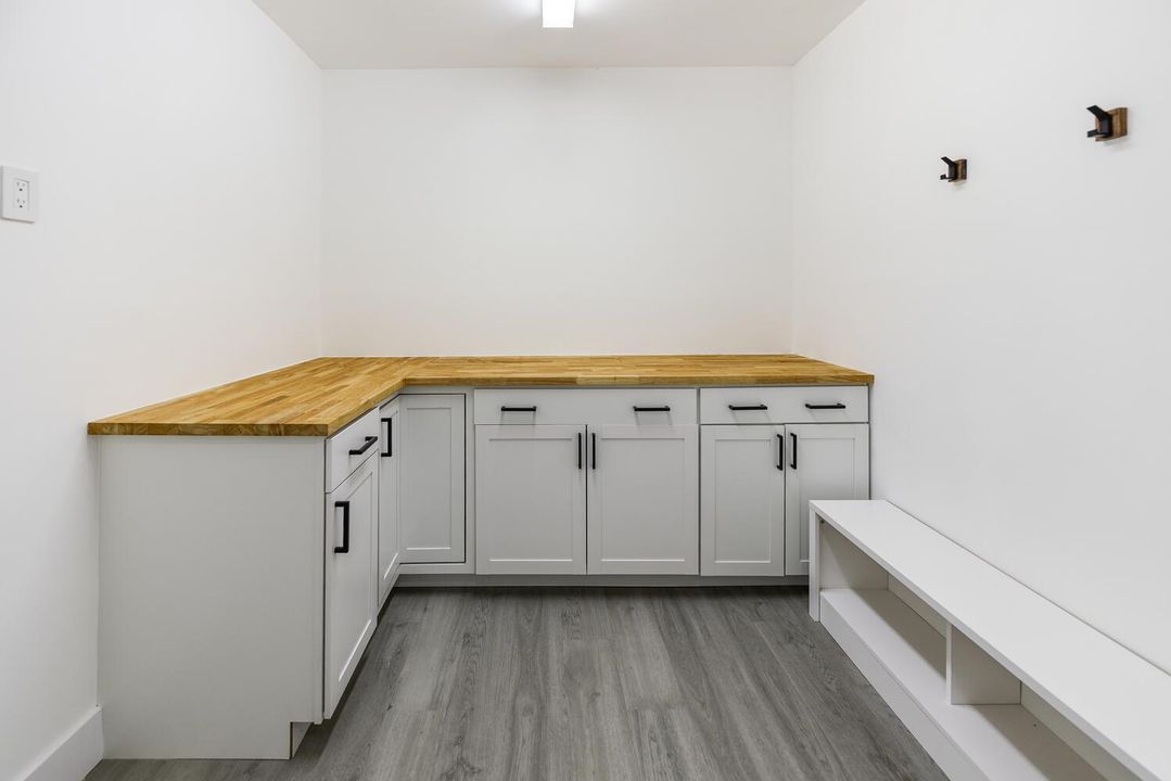 34.Mudroom