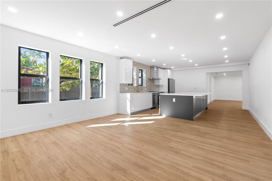 For Rent: $7,500 (4 beds, 3 baths, 2460 Square Feet)