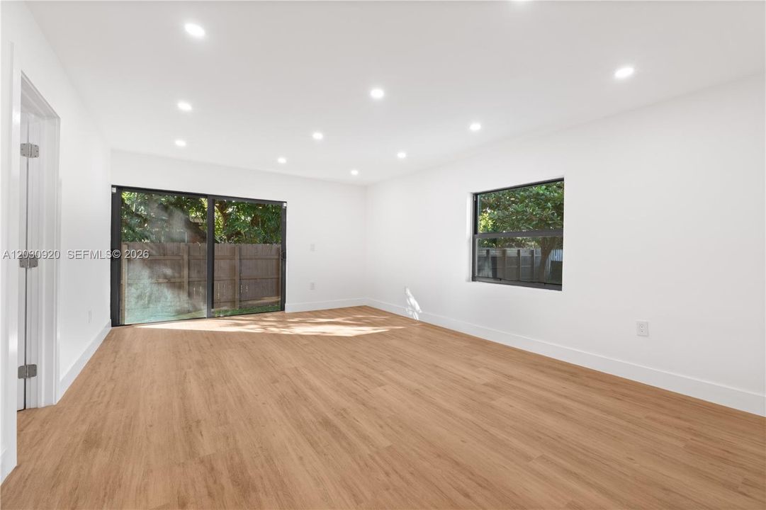 For Rent: $7,500 (4 beds, 3 baths, 2460 Square Feet)