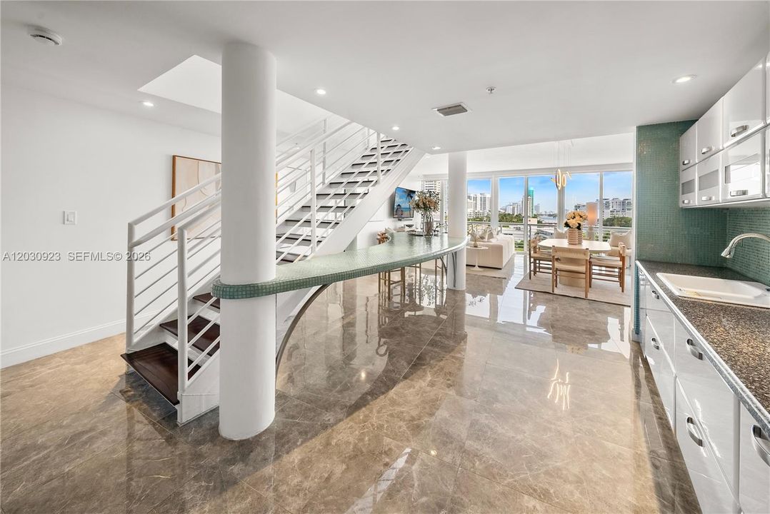 For Sale: $1,445,000 (3 beds, 2 baths, 1768 Square Feet)