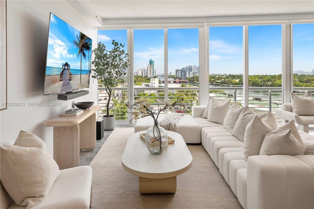For Sale: $1,445,000 (3 beds, 2 baths, 1768 Square Feet)
