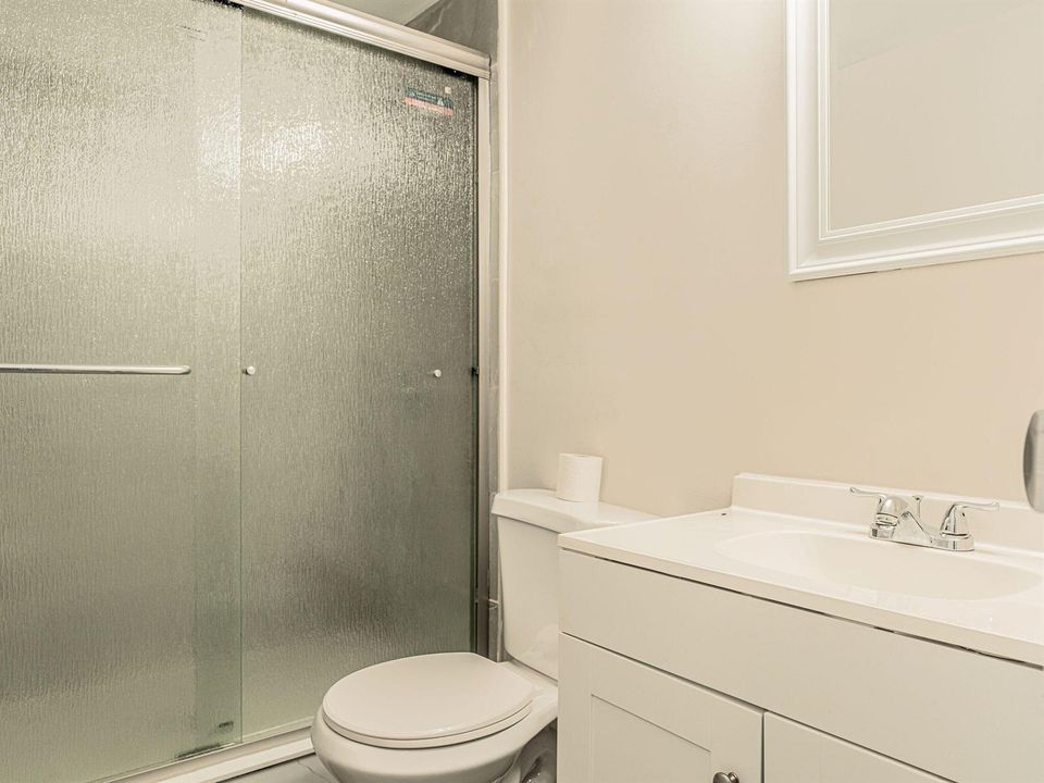 1028Kentukyave-11