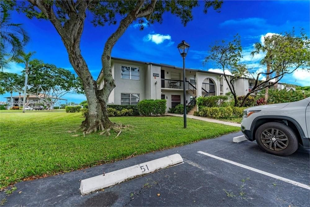 For Rent: $2,000 (2 beds, 2 baths, 1198 Square Feet)