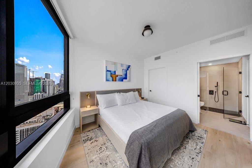 En Venta: $549,900 (1 camas, 1 baños, 530 Pies cuadrados)