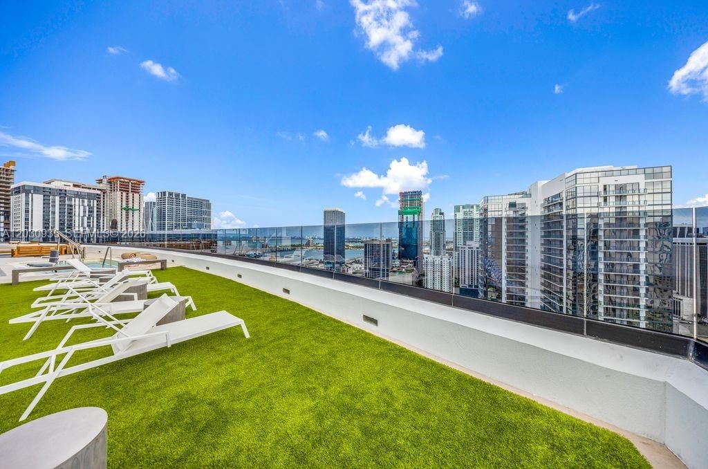 En Venta: $549,900 (1 camas, 1 baños, 530 Pies cuadrados)