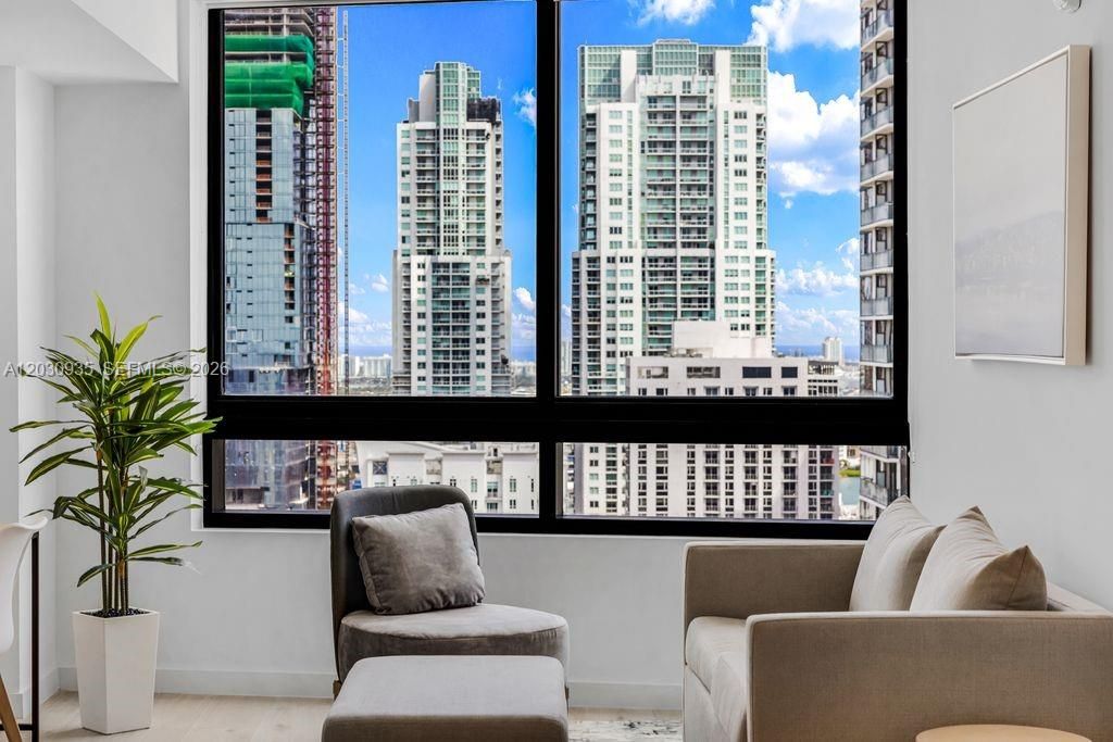 En Venta: $549,900 (1 camas, 1 baños, 530 Pies cuadrados)