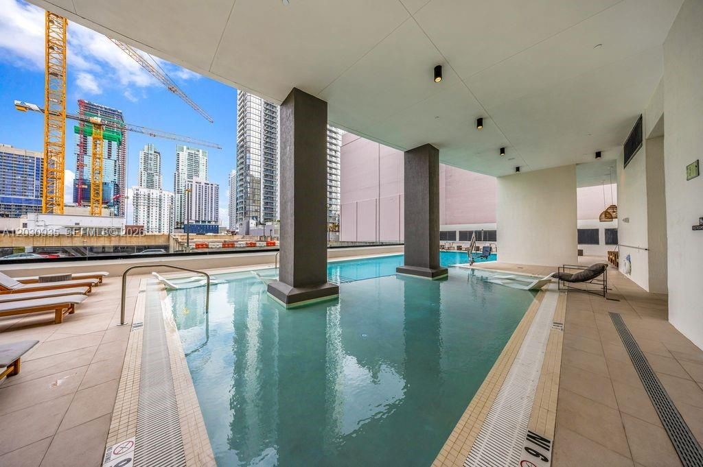 En Venta: $549,900 (1 camas, 1 baños, 530 Pies cuadrados)