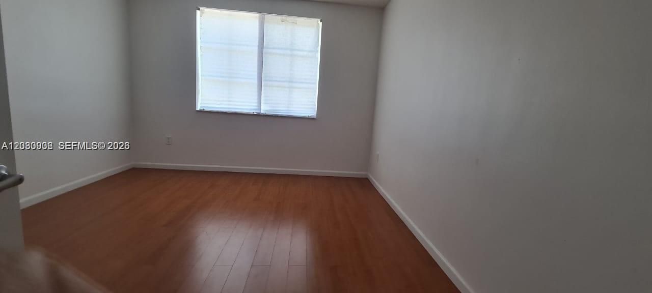 В аренду: $2,180 (2 спален, 2 ванн, 981 Квадратных фут)