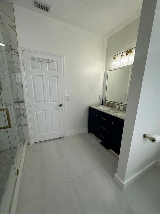 For Sale: $725,000 (3 beds, 2 baths, 1681 Square Feet)