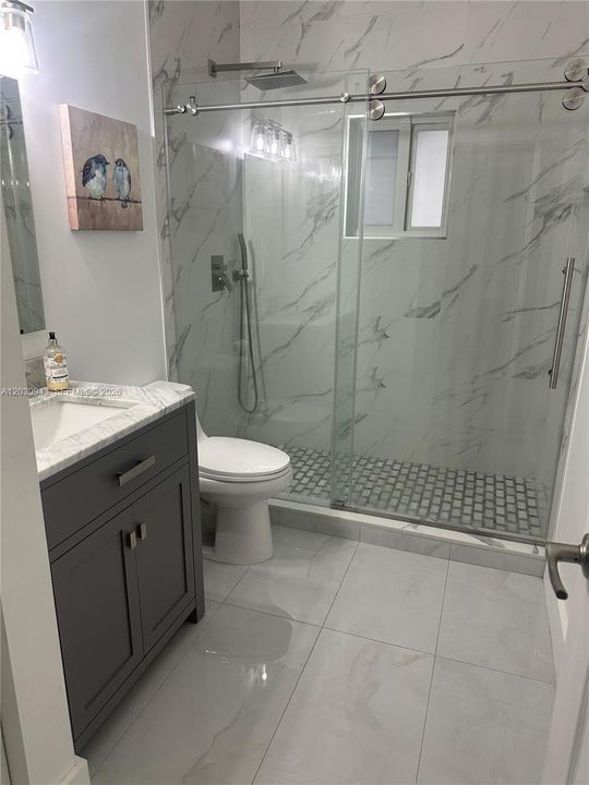 For Sale: $725,000 (3 beds, 2 baths, 1681 Square Feet)