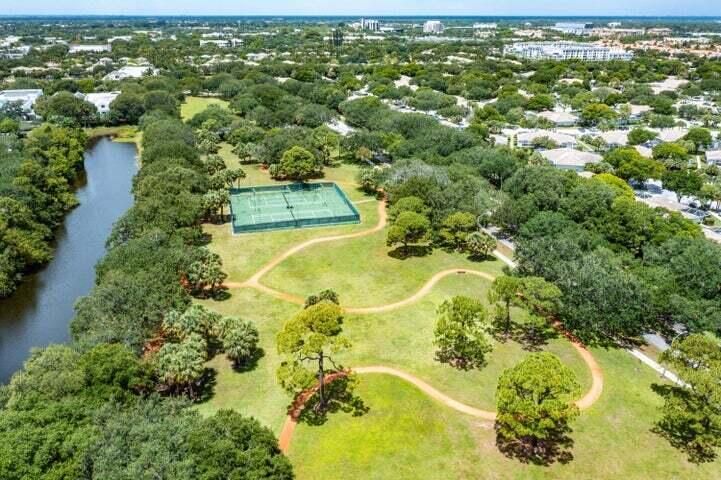 Oaks Park Ariel w Tennis Court & Lake