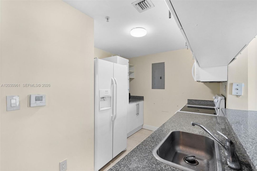 En Renta: $3,550 (2 camas, 2 baños, 1087 Pies cuadrados)