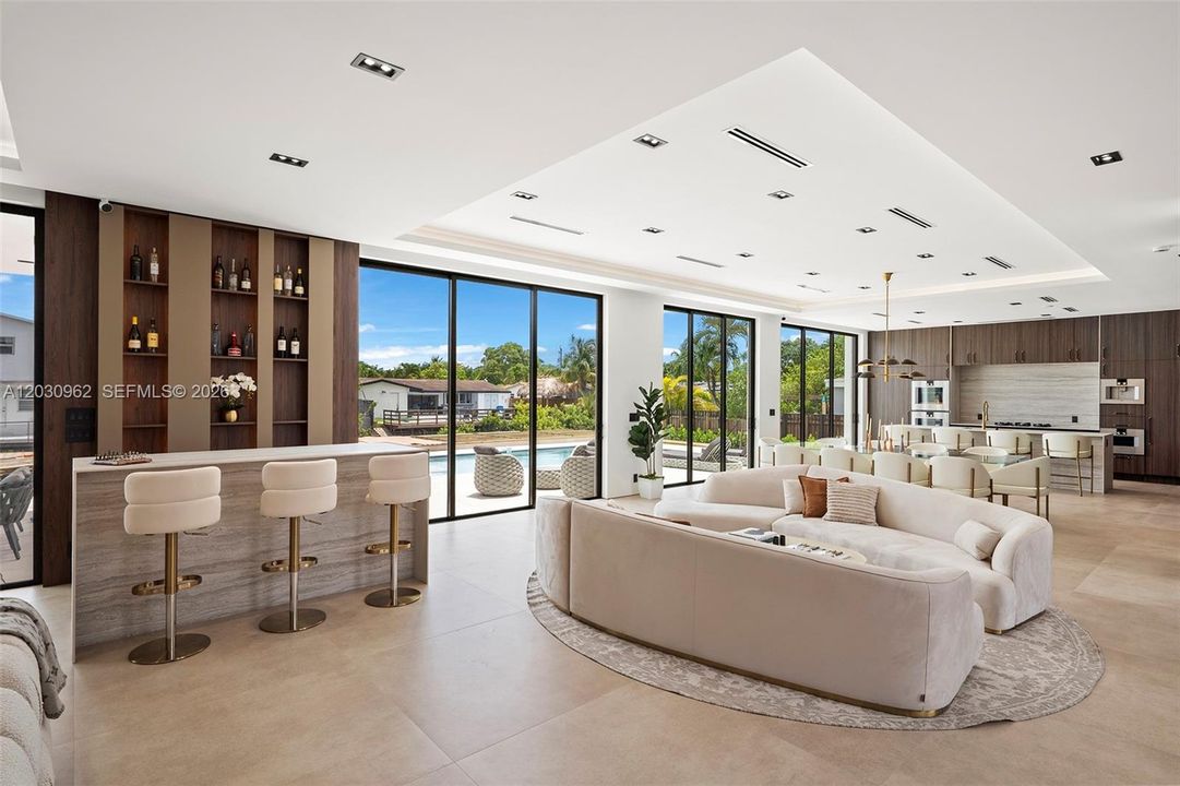 For Sale: $5,749,900 (6 beds, 6 baths, 5187 Square Feet)