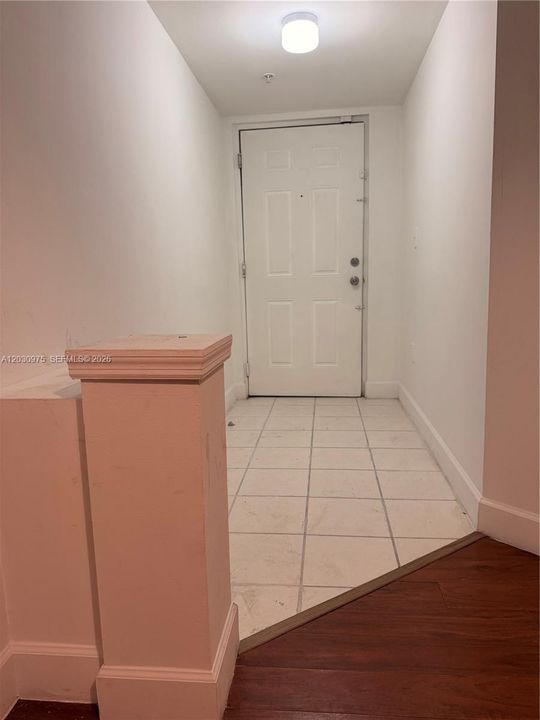 For Rent: $2,200 (3 beds, 2 baths, 1062 Square Feet)