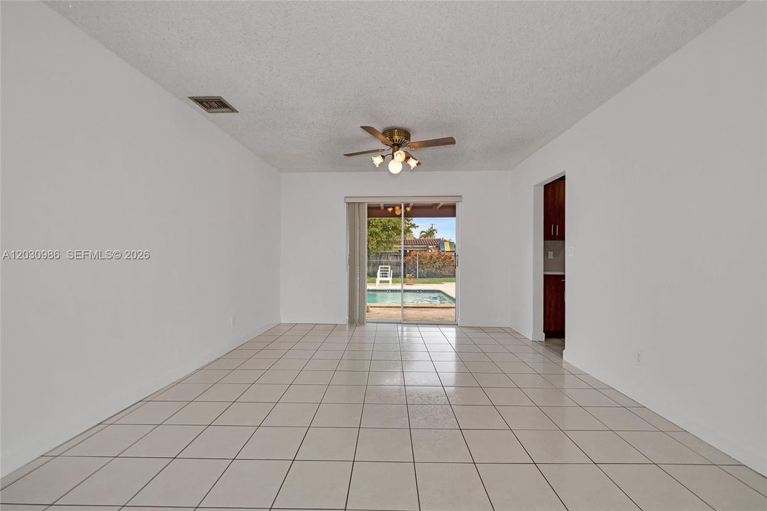 For Sale: $749,000 (3 beds, 2 baths, 1134 Square Feet)