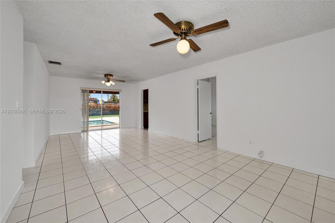 For Sale: $749,000 (3 beds, 2 baths, 1134 Square Feet)