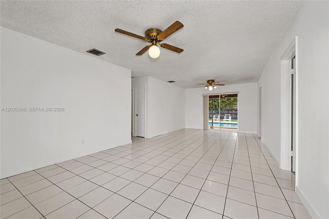 For Sale: $749,000 (3 beds, 2 baths, 1134 Square Feet)