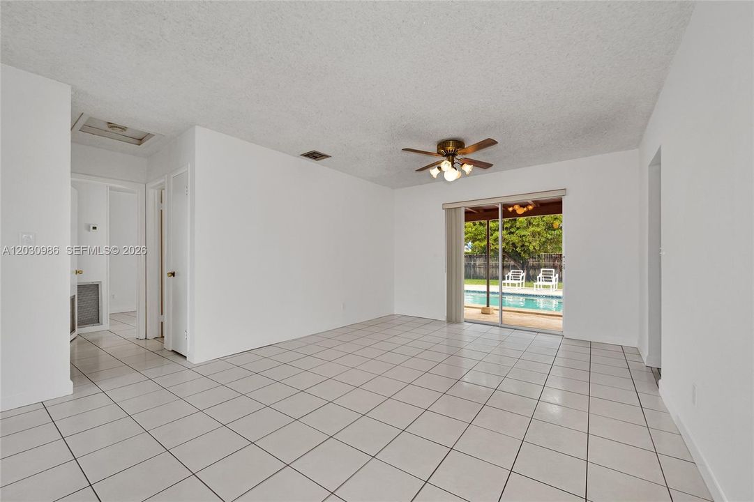 For Sale: $749,000 (3 beds, 2 baths, 1134 Square Feet)