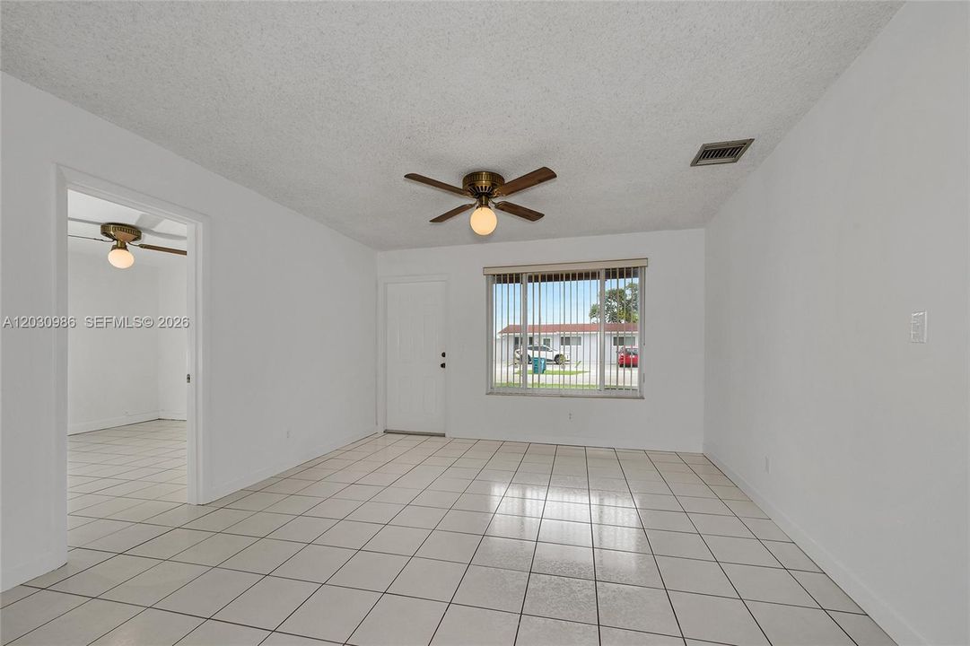 For Sale: $749,000 (3 beds, 2 baths, 1134 Square Feet)