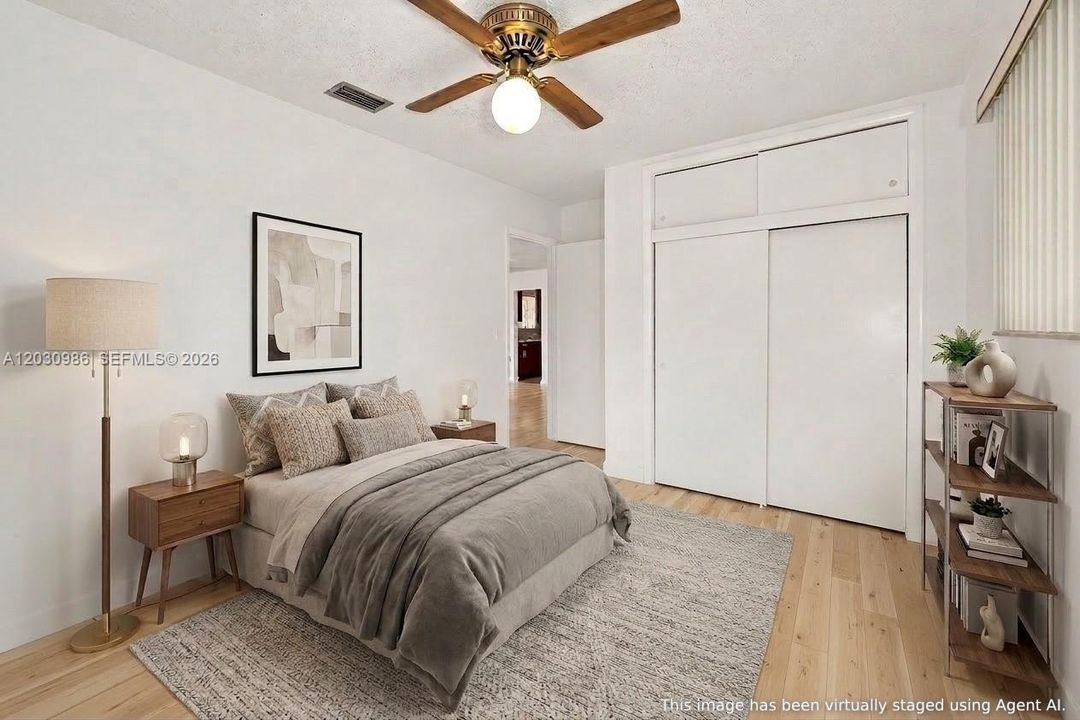 For Sale: $749,000 (3 beds, 2 baths, 1134 Square Feet)