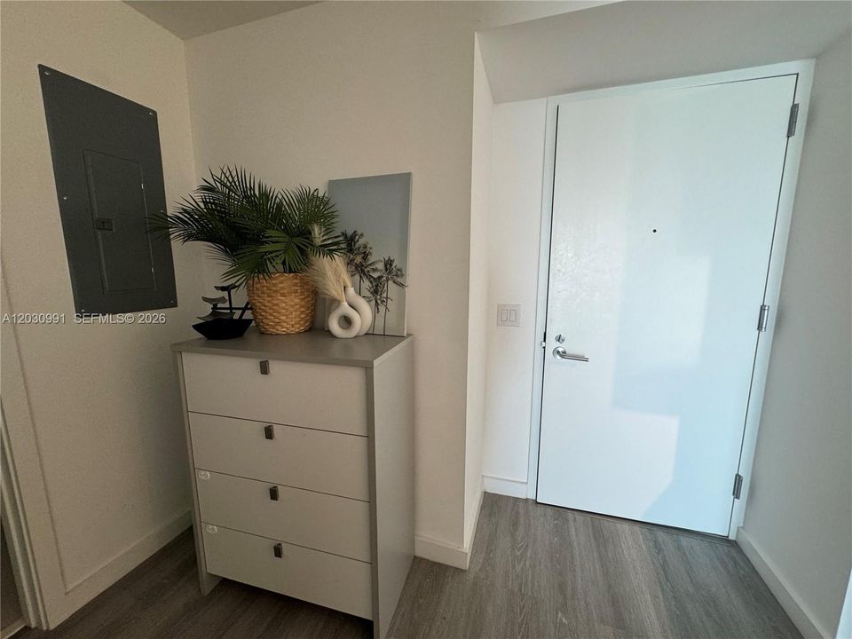 В аренду: $3,200 (1 спален, 1 ванн, 662 Квадратных фут)