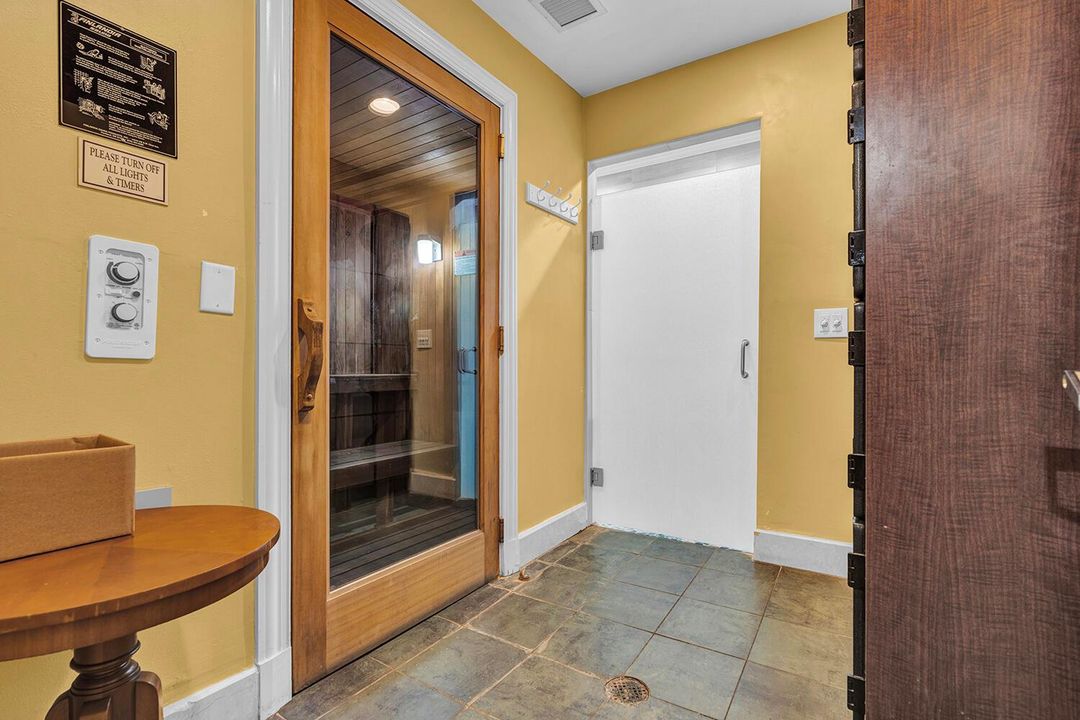 Dry Sauna