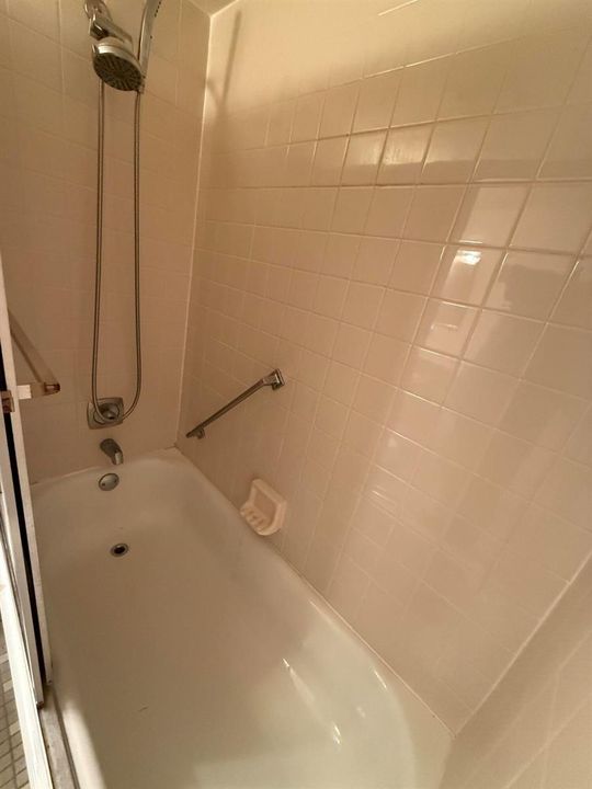 bathtub second bathroom