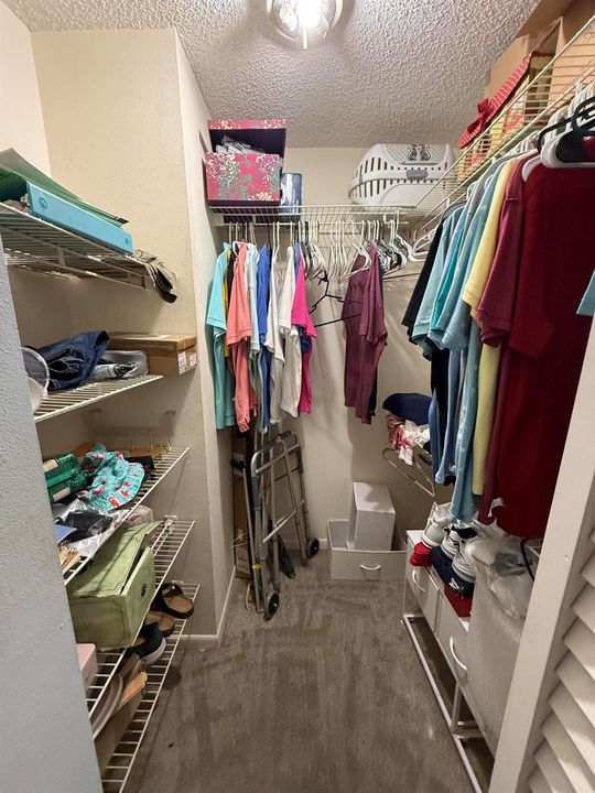 walk in closet