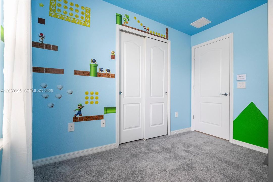 For Sale: $450,000 (5 beds, 4 baths, 0 Square Feet)