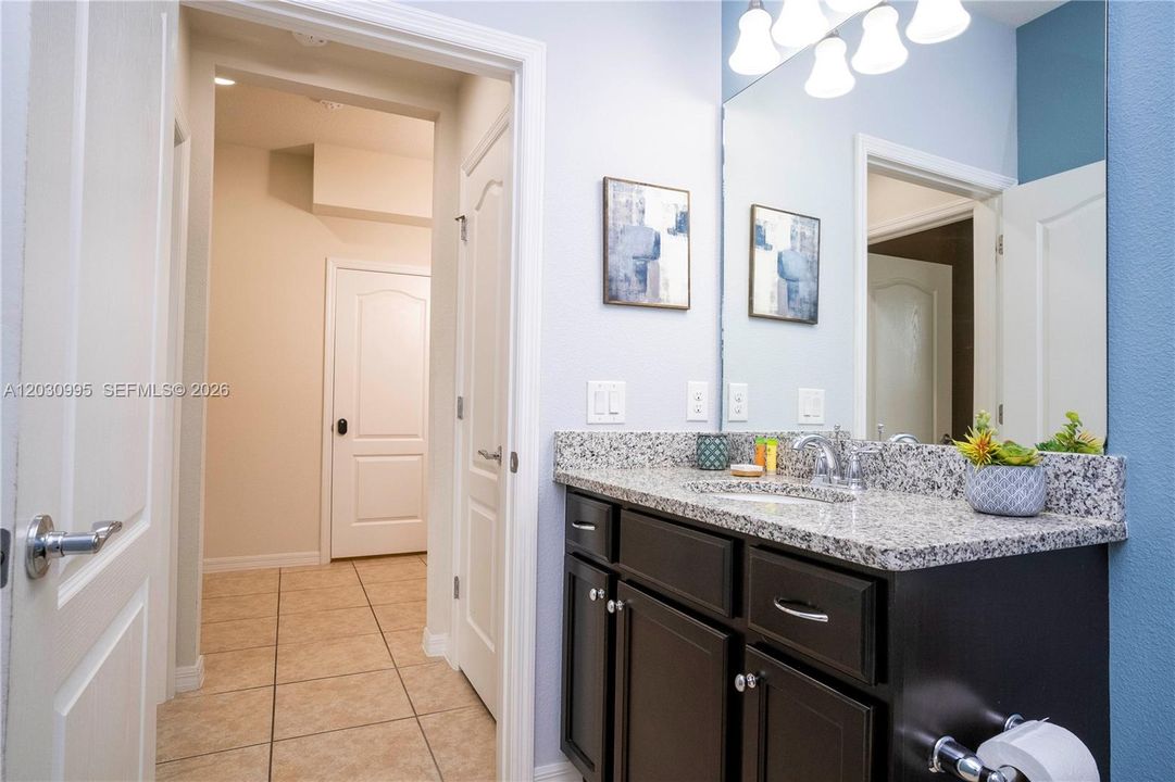 For Sale: $450,000 (5 beds, 4 baths, 0 Square Feet)