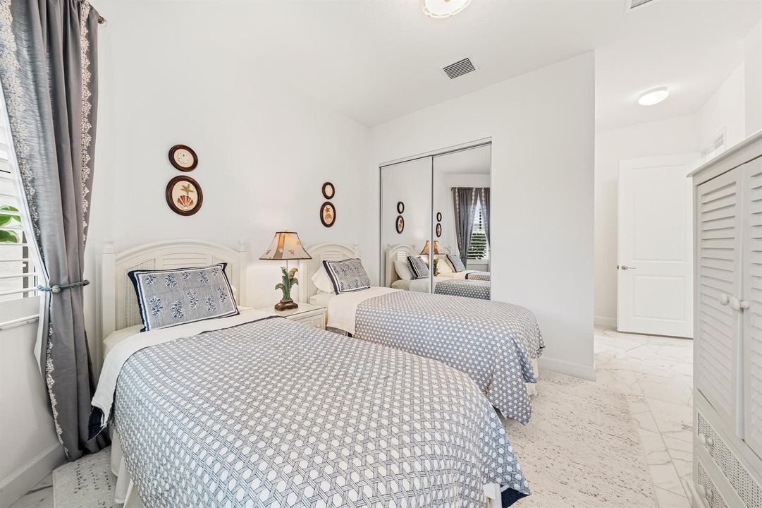 Guest bedroom