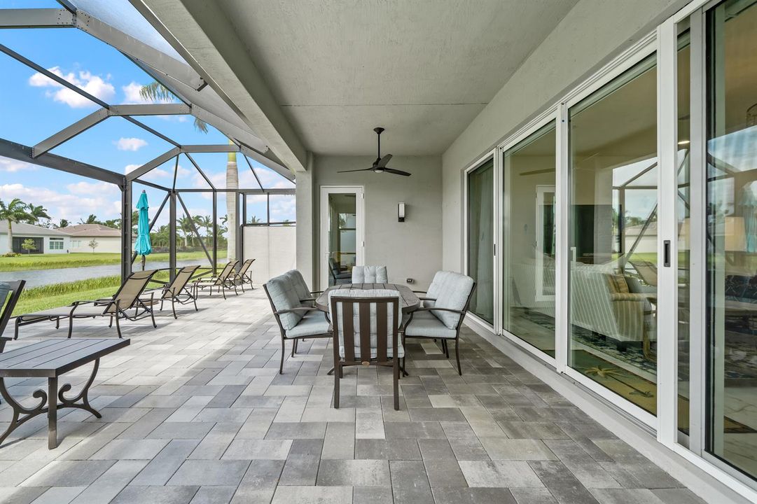 Covered seating area